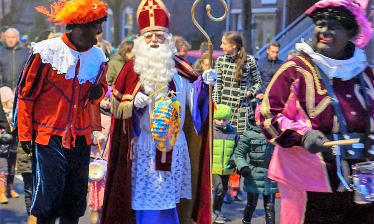 Lichtjestocht met Sinterklaas 2022